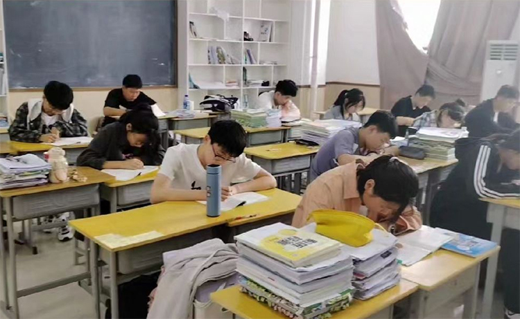 郑州创新高考培训学校